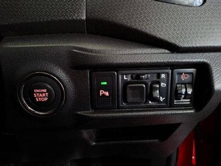 2021-Suzuki-Vitara-Brezza-15-GLX-Auto_15