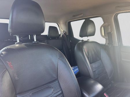 2021-Nissan-Navara-25-DDTi-PRO-4X-4X4-Auto-Double-Cab_15