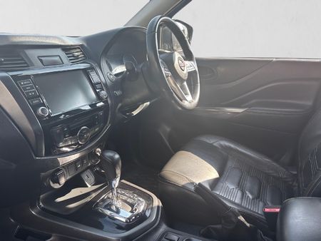 2021-Nissan-Navara-25-DDTi-PRO-4X-4X4-Auto-Double-Cab_18