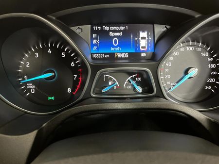 2017-Ford-Focus-15-EcoBoost-Trend-Auto-5-dr_2