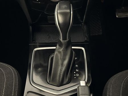 2025-Mahindra-XUV-3XO-12T-MX3-Auto_9