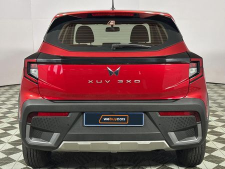 2025-Mahindra-XUV-3XO-12T-MX3-Auto_16