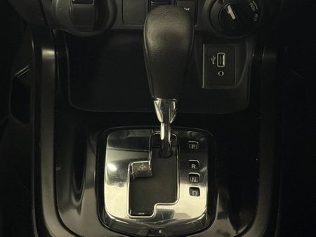 2023-Nissan-Navara-25-DDTi-PRO-4X-4X4-Auto-Double-Cab_10