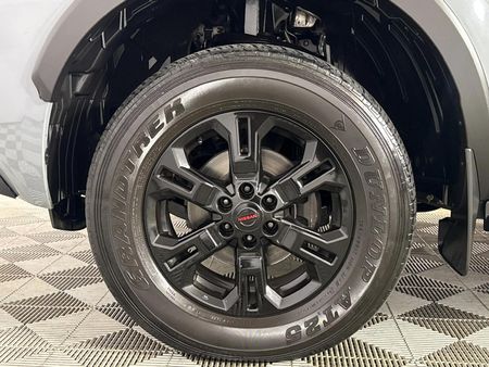 2023-Nissan-Navara-25-DDTi-PRO-4X-4X4-Auto-Double-Cab_4