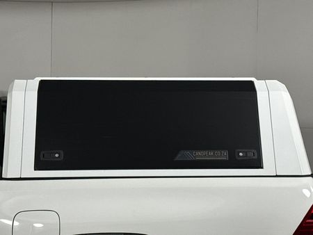 2023-Toyota-Hilux-28-GD-6-Raised-Body-Legend-4x4-Auto-Double-Cab_14