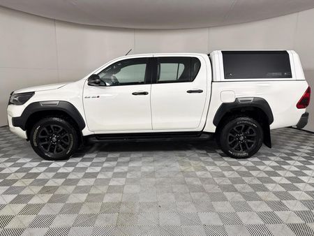 2023-Toyota-Hilux-28-GD-6-Raised-Body-Legend-4x4-Auto-Double-Cab_19