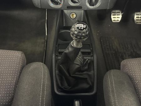 2006-Volkswagen-Citi-14i-Velociti_10