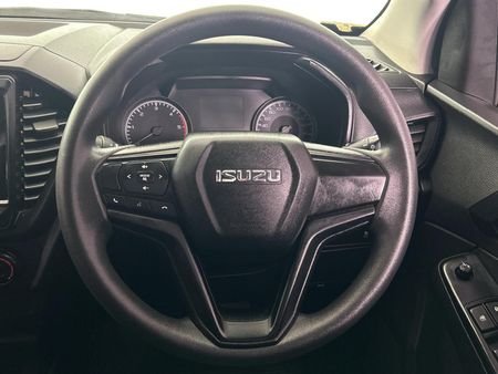 2022-Isuzu-D-Max-19-DDI-HR-L-Auto-Double-Cab_12