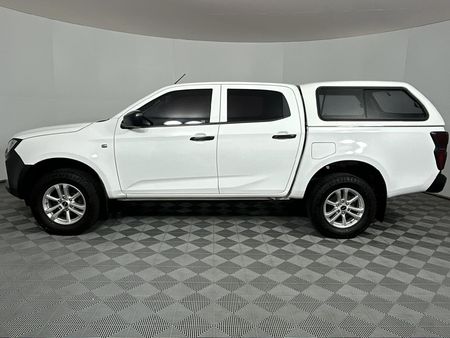 2022-Isuzu-D-Max-19-DDI-HR-L-Auto-Double-Cab_20