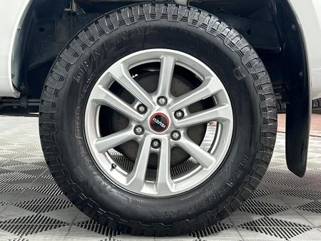 2022-Isuzu-D-Max-19-DDI-HR-L-Auto-Double-Cab_6