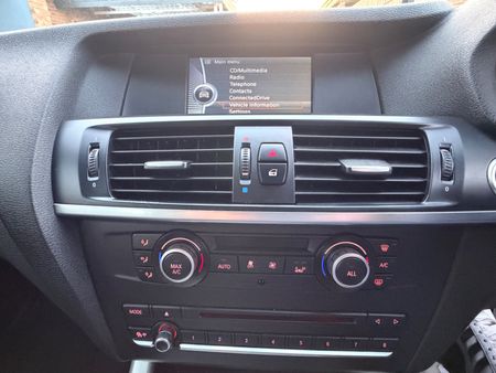 2014-BMW-X3-xDrive20i-M-Sport-Auto_11