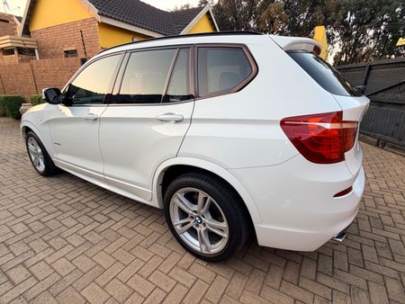 2014-BMW-X3-xDrive20i-M-Sport-Auto_4