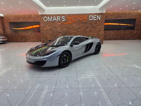 2012-McLaren-MP4-12C-Coupe_0