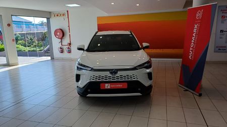 2026-Toyota-Corolla-Cross-18-XR-Hybrid_1