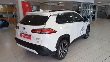 2026-Toyota-Corolla-Cross-18-XR-Hybrid_2