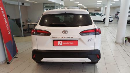 2026-Toyota-Corolla-Cross-18-XI_4
