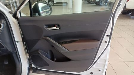 2026-Toyota-Corolla-Cross-18-XS_9