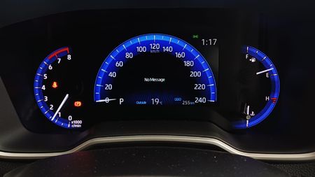 2026-Toyota-Corolla-Cross-18-XS_5