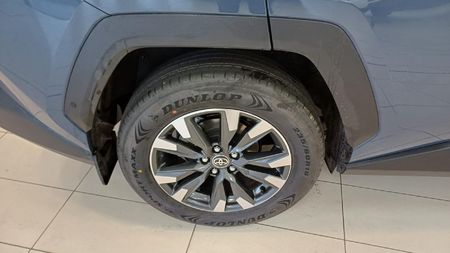 2026-Toyota-RAV4-25-VX-Hybrid-CVT-Auto-E-Four_10