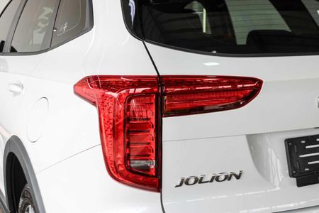2026-Haval-Jolion-15T-City_9