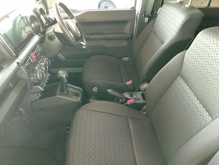 2025-Suzuki-Jimny-15-GLX-AllGrip-5-Door-Auto_15