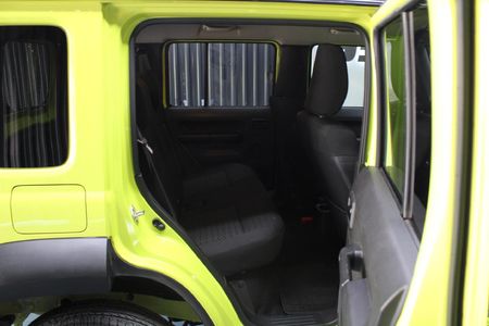 2023-Suzuki-Jimny-15-GL-AllGrip-5-Door_8