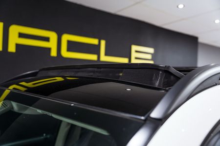 2023-Mercedes-Benz-GLE-400d-AMG_15