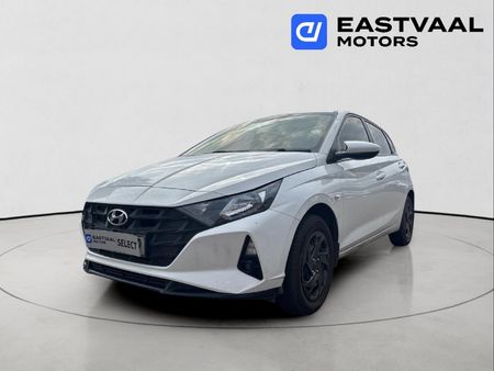 2023-Hyundai-i20-12-Motion_2