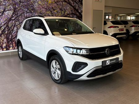 2024-Volkswagen-T-Cross-10-TSI-Life-Auto_0