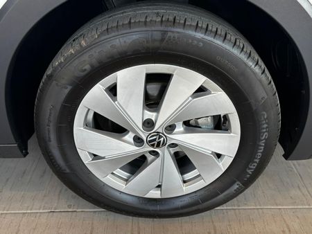 2024-Volkswagen-T-Cross-10-TSI-Life-Auto_7