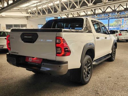 2026-Toyota-Hilux-28-GD-6-RB-Legend-RS-Auto-Double-Cab-mHev_3