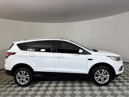 2018-Ford-Kuga-15-EcoBoost-Ambiente-Auto_15