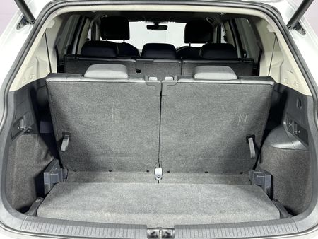 2020-Volkswagen-Tiguan-Allspace-14-TSI-Comfortline-Auto-110kW_13