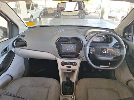2026-TATA-Tiago-12-XT_8
