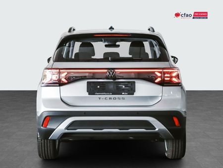 2026-Volkswagen-T-Cross-10-TSI-Life-Auto_9