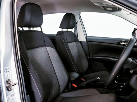 2026-Volkswagen-T-Cross-10-TSI-Life-Auto_12