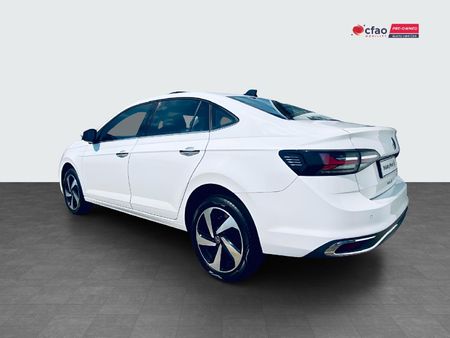 2025-Volkswagen-Polo-Sedan-10TSI-Style_11