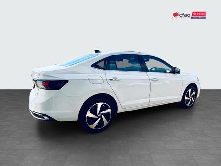 2025-Volkswagen-Polo-Sedan-10TSI-Style_13