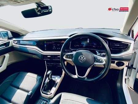 2025-Volkswagen-Polo-Sedan-10TSI-Style_16
