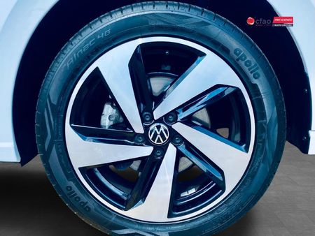 2025-Volkswagen-Polo-Sedan-10TSI-Style_4