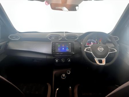 2026-Nissan-Magnite-10-Acenta_8