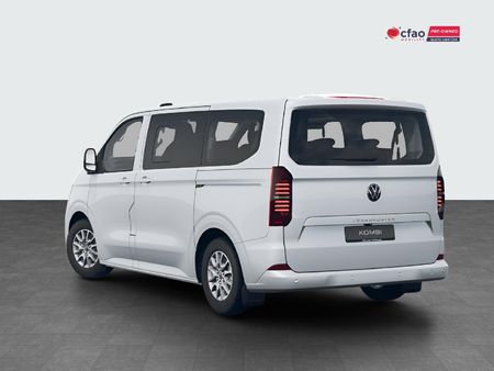 2026-Volkswagen-Kombi-20-TDI-Commerce-Auto-125kw_5