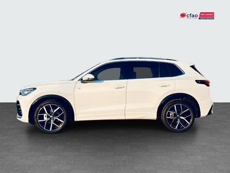 2026-Volkswagen-Tiguan-14TSI-R-Line_3