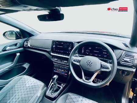 2026-Volkswagen-T-Cross-10-TSI-R-Line-Auto_8