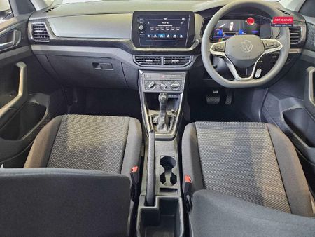 2026-Volkswagen-T-Cross-10-TSI-Auto_9