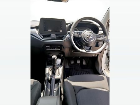 2026-Suzuki-Baleno-15-GL_13