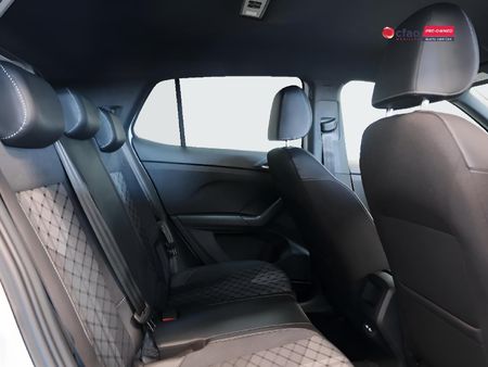 2026-Volkswagen-T-Cross-10-TSI-R-Line-Auto_13
