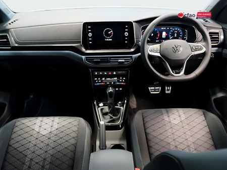 2026-Volkswagen-T-Cross-10-TSI-R-Line-Auto_15
