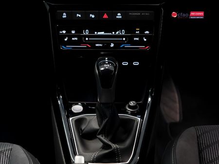 2026-Volkswagen-T-Cross-10-TSI-R-Line-Auto_17