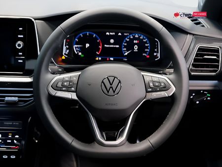 2026-Volkswagen-T-Cross-10-TSI-R-Line-Auto_18